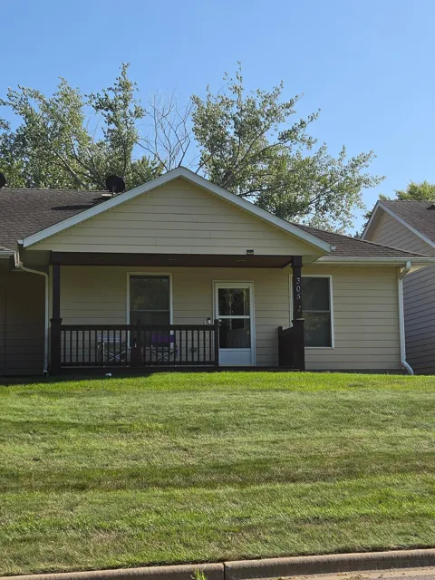 305 Maple Avenue