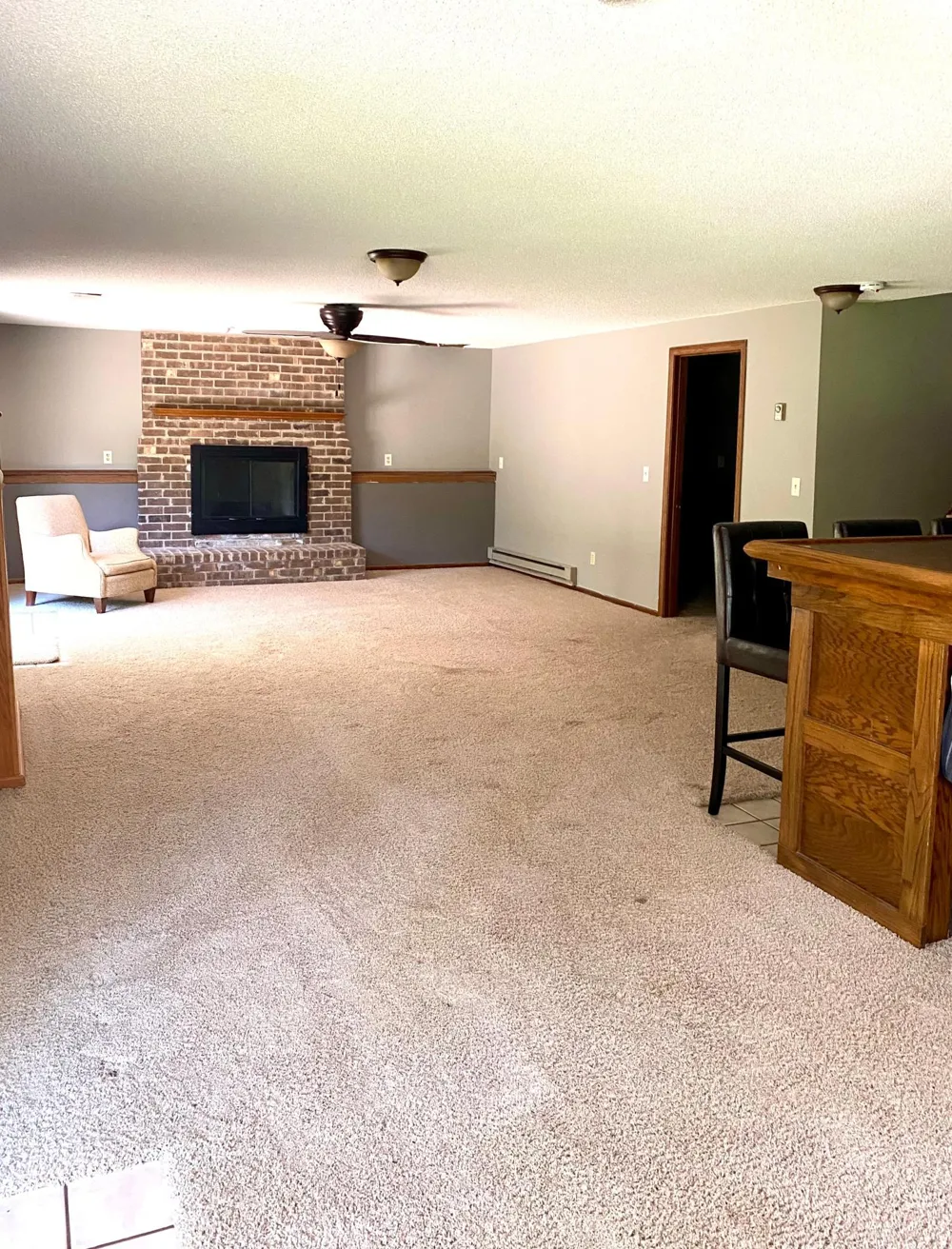 9774 Magnolia Street NW Coon Rapids, MN 55433