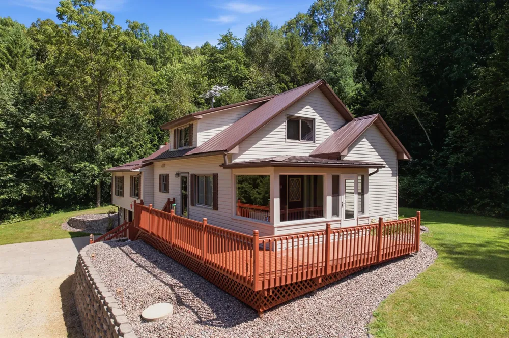 23216 Highway 43 Winona, MN 55987