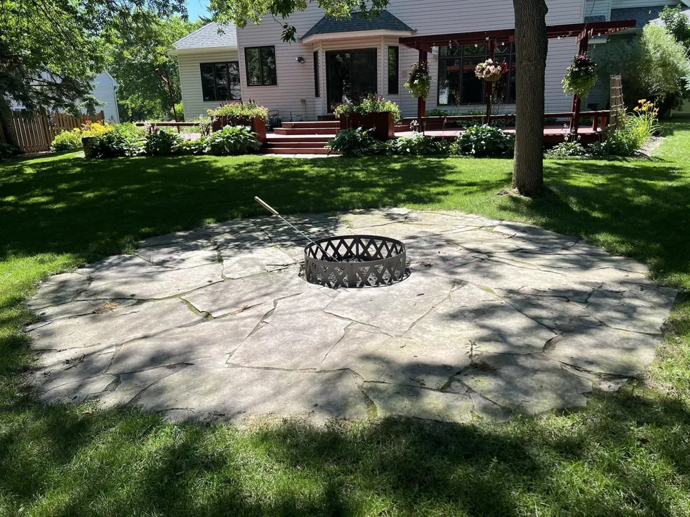 8441 W Lake Drive Chanhassen, MN 55317