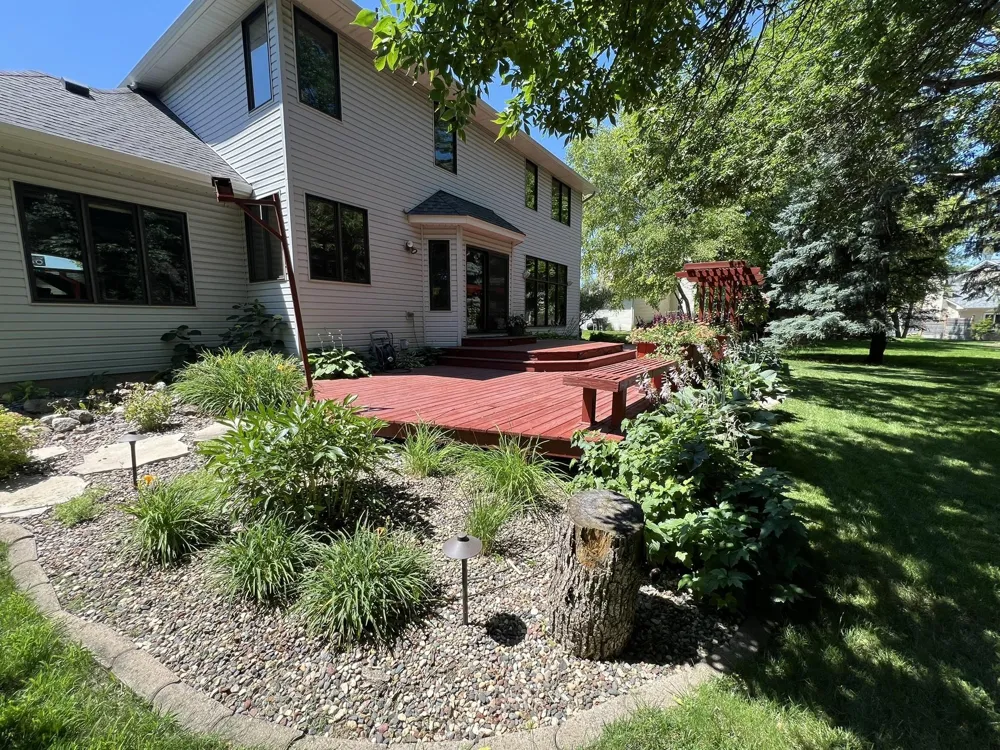 8441 W Lake Drive Chanhassen, MN 55317