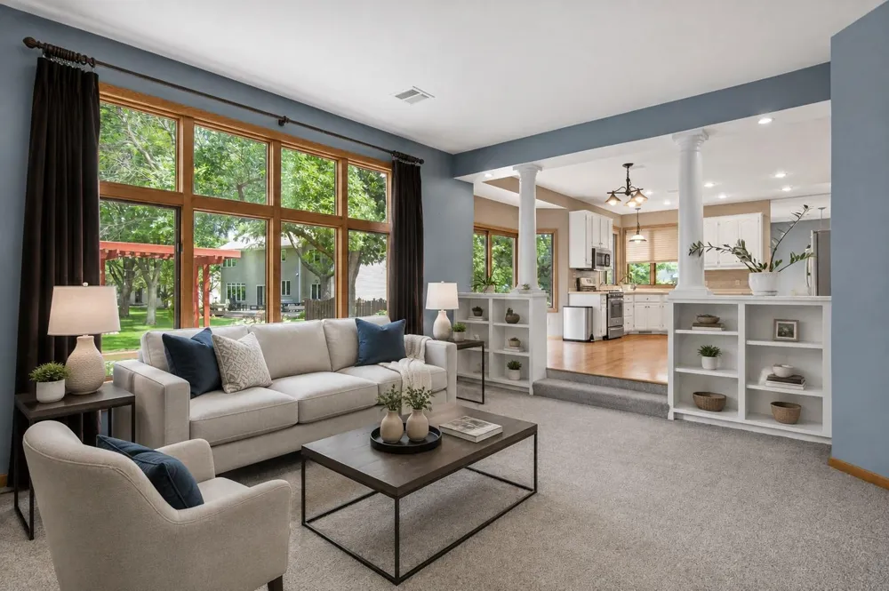8441 W Lake Drive Chanhassen, MN 55317