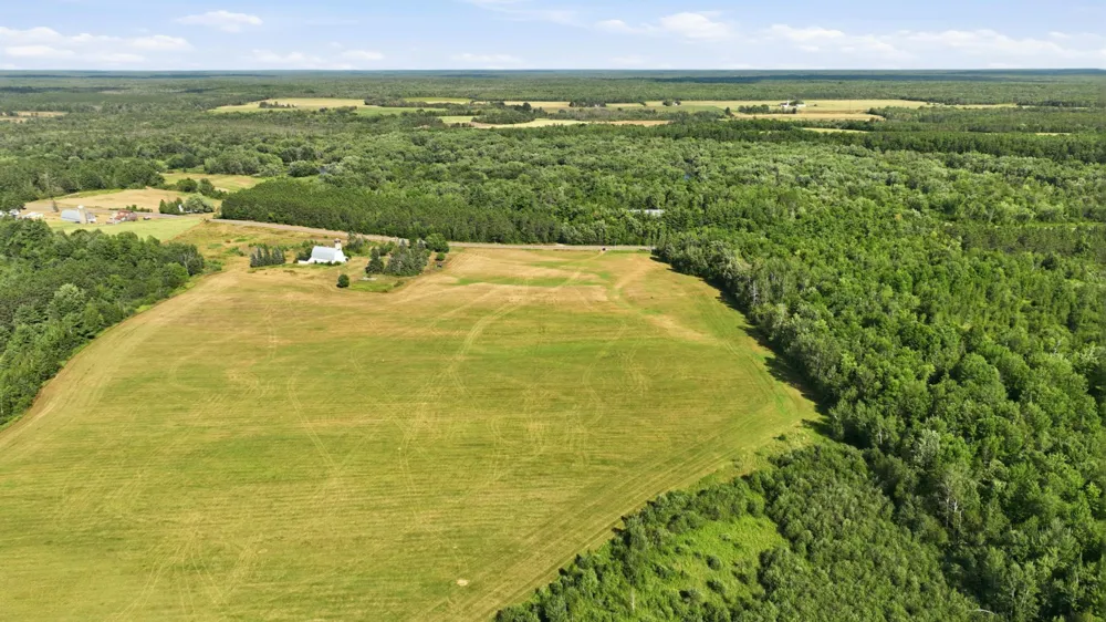 10 Acres State Hwy 40 Bruce, WI 54819