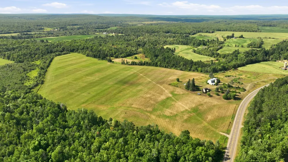 10 Acres State Hwy 40 Bruce, WI 54819