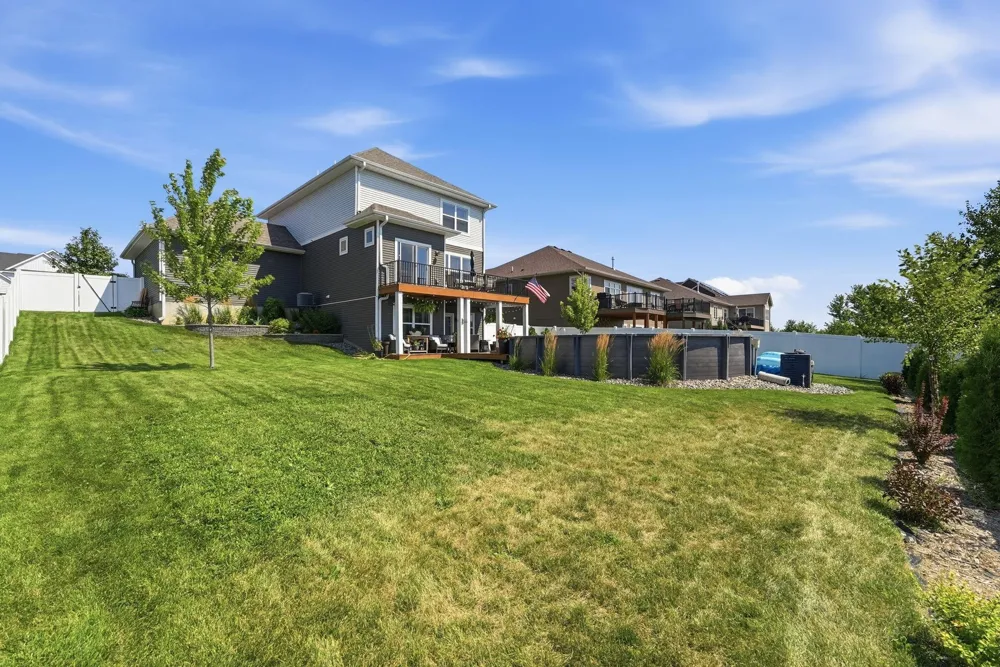 15329 75th Street NE Otsego, MN 55330