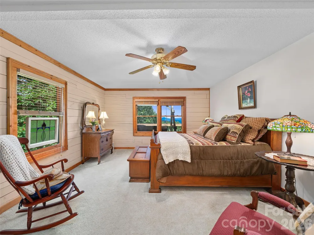 185 Blue Bird Lane Spruce Pine, NC 28777