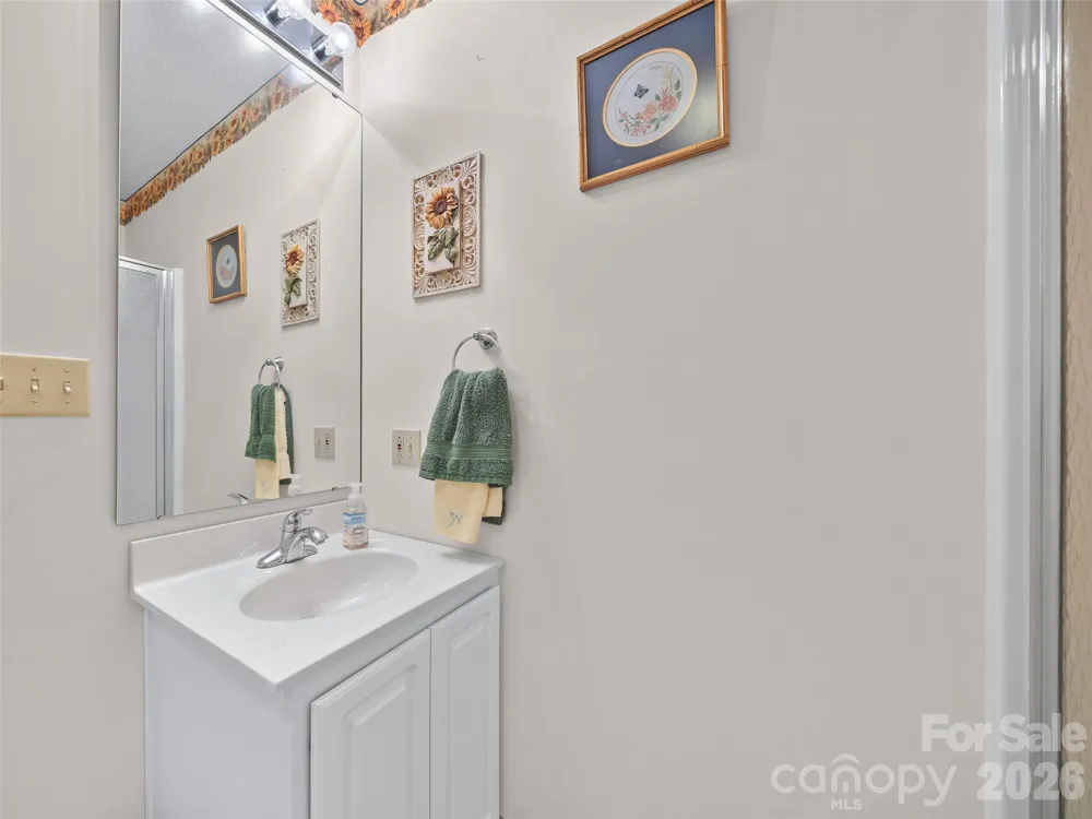 185 Blue Bird Lane Spruce Pine, NC 28777