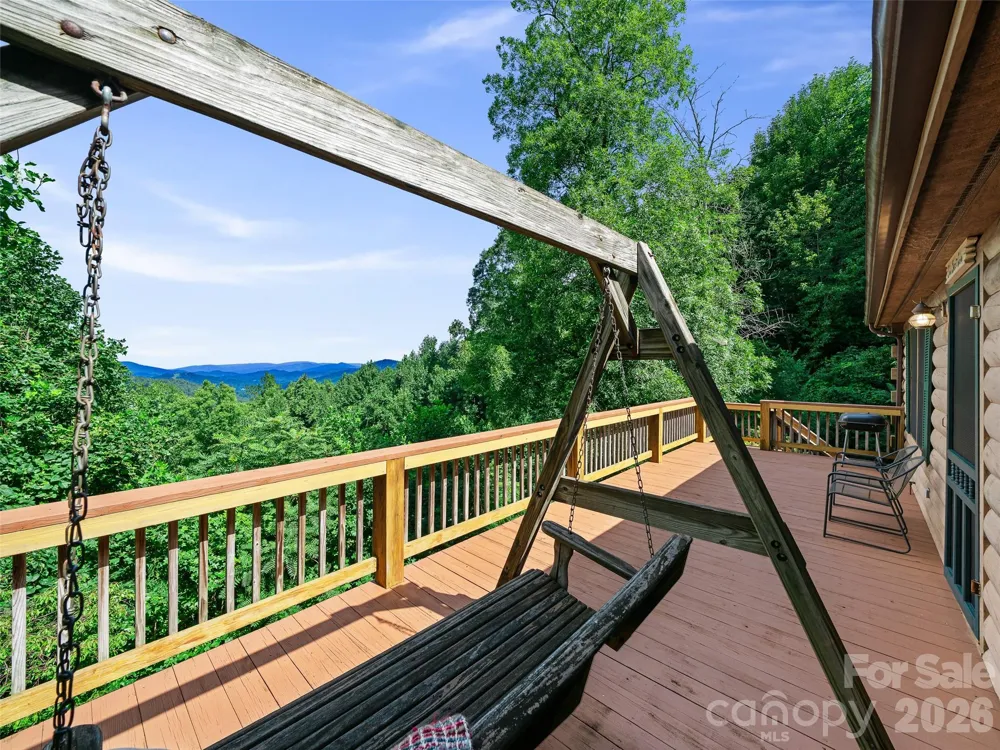 185 Blue Bird Lane Spruce Pine, NC 28777