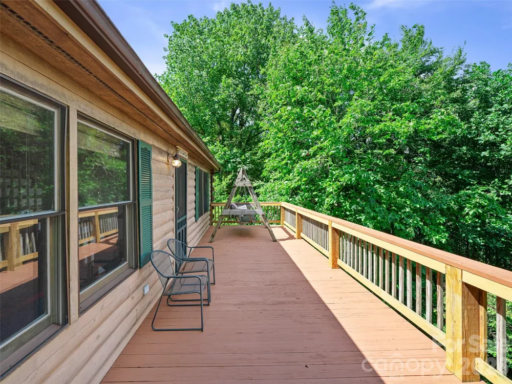185 Blue Bird Lane Spruce Pine, NC 28777