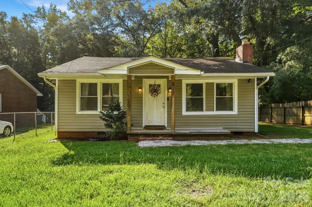 817 E Dunlap Street Lancaster, SC 29720