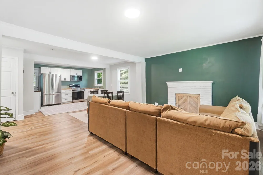 817 E Dunlap Street Lancaster, SC 29720