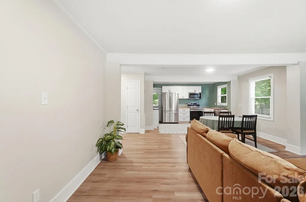 817 E Dunlap Street Lancaster, SC 29720