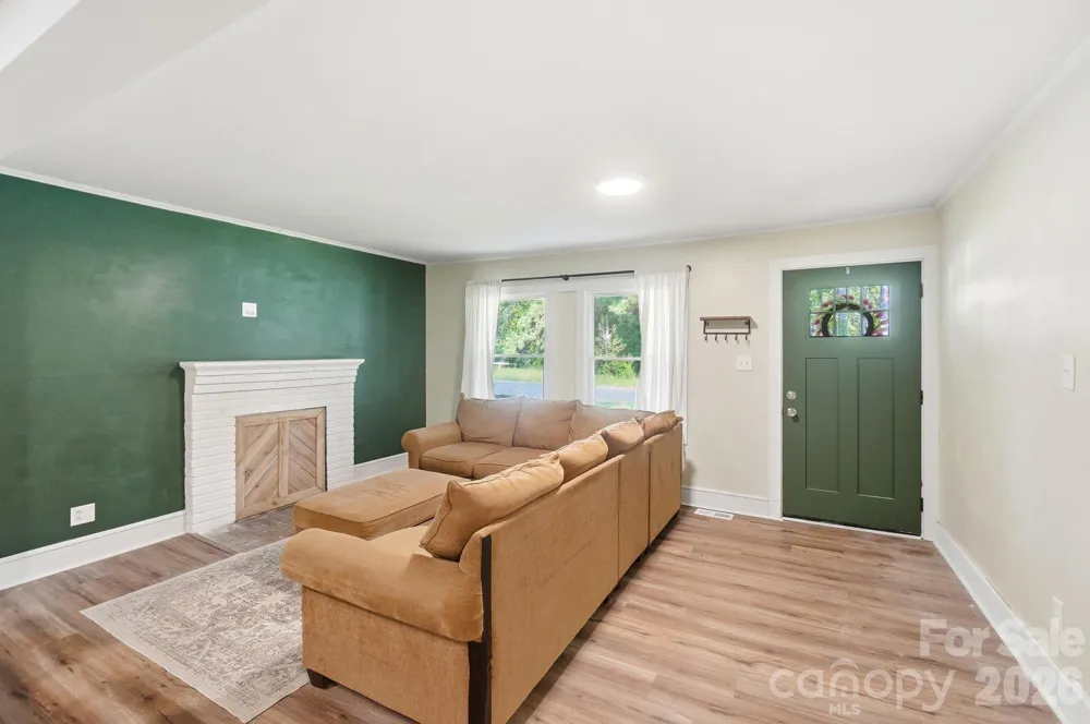 817 E Dunlap Street Lancaster, SC 29720
