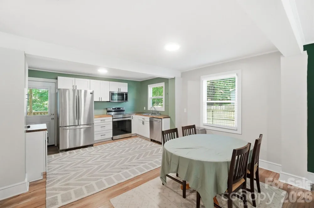 817 E Dunlap Street Lancaster, SC 29720