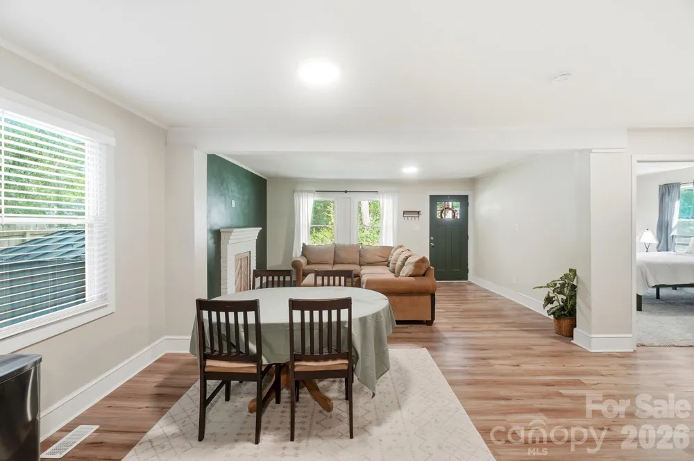 817 E Dunlap Street Lancaster, SC 29720