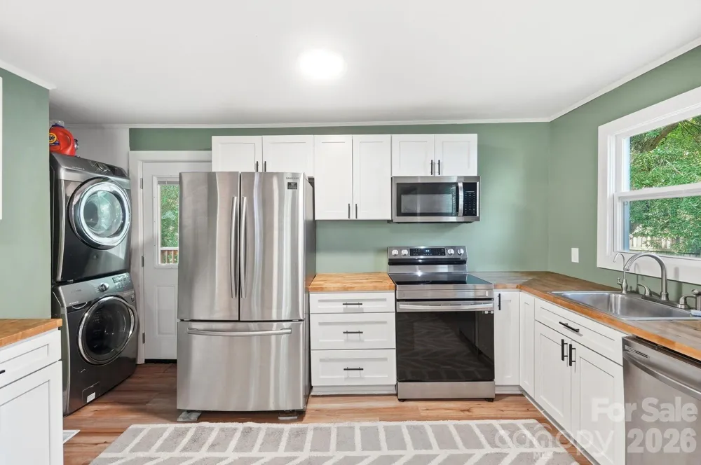 817 E Dunlap Street Lancaster, SC 29720