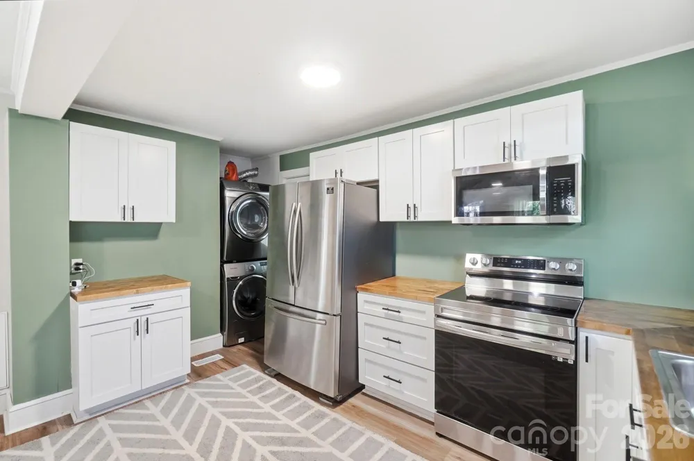 817 E Dunlap Street Lancaster, SC 29720