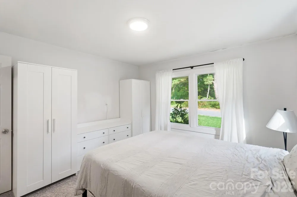 817 E Dunlap Street Lancaster, SC 29720