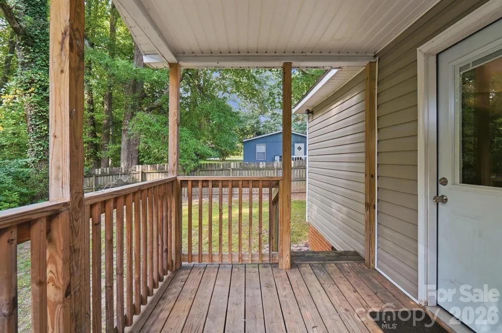 817 E Dunlap Street Lancaster, SC 29720
