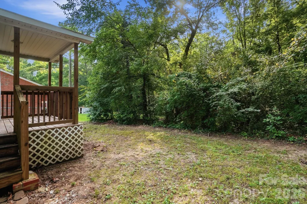 817 E Dunlap Street Lancaster, SC 29720