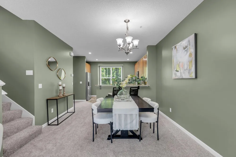 11300 Sand Castle Drive #D Woodbury, MN 55129