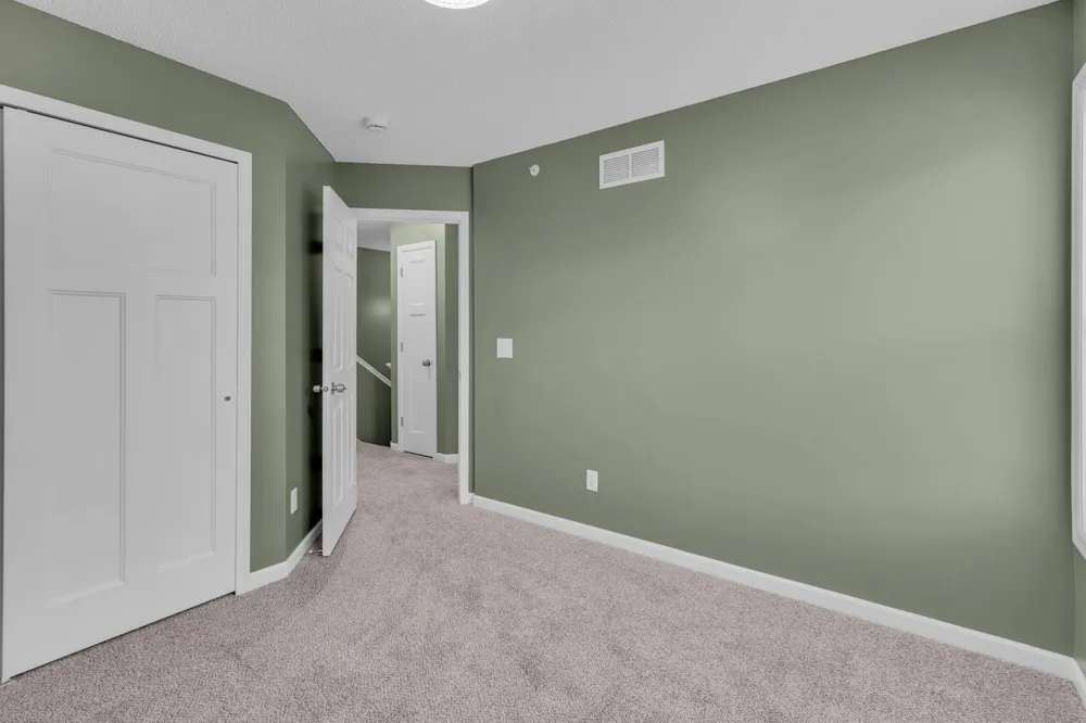 11300 Sand Castle Drive #D Woodbury, MN 55129