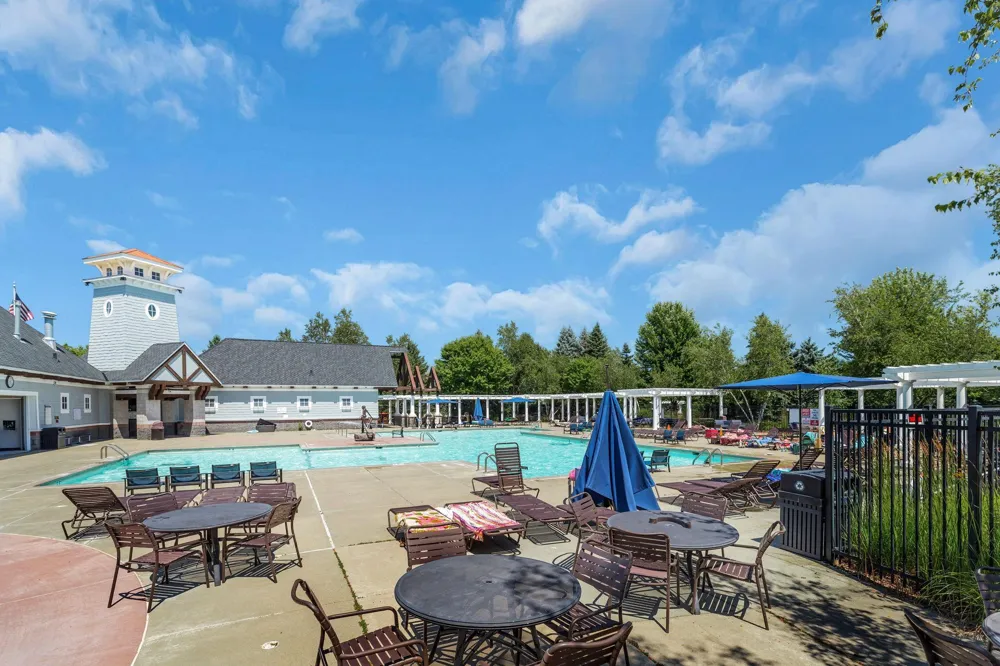 11300 Sand Castle Drive #D Woodbury, MN 55129