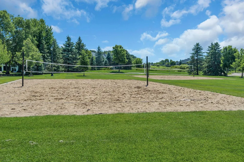 11300 Sand Castle Drive #D Woodbury, MN 55129