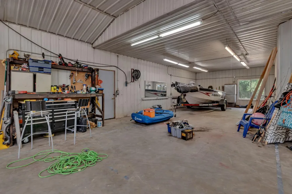 9372 71st Street NE Spicer, MN 56288