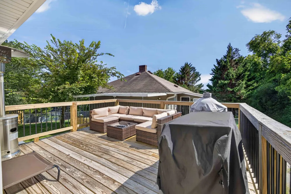 3353 Whitney Street Lupton City, TN 37351