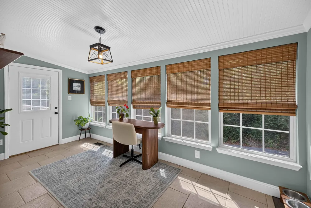 3353 Whitney Street Lupton City, TN 37351