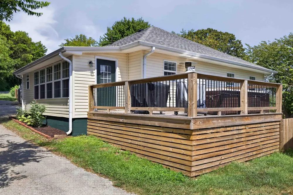 3353 Whitney Street Lupton City, TN 37351