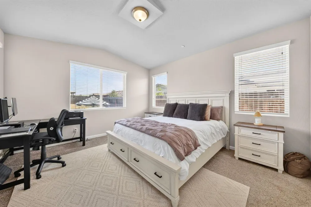 987 Groveland Avenue W Madera, CA 93636