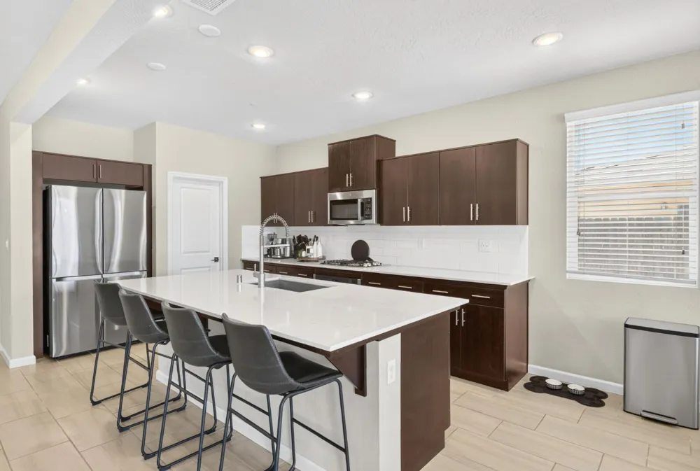 987 Groveland Avenue W Madera, CA 93636