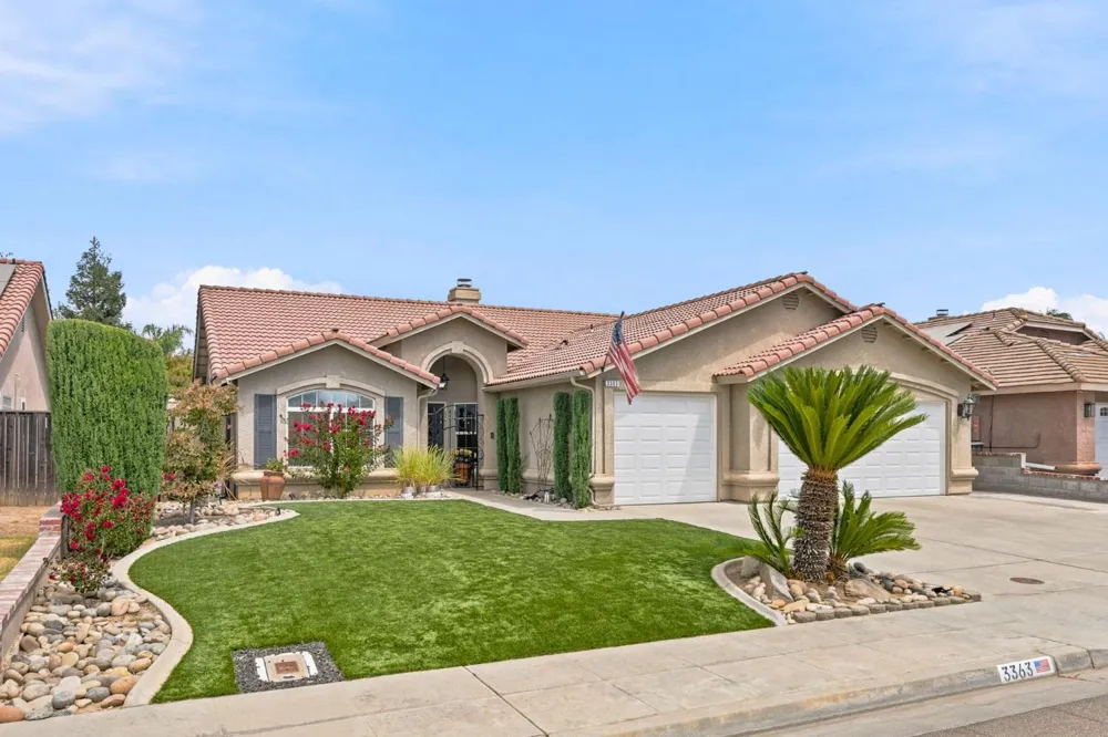3363 Cambria Avenue Madera, CA 93637