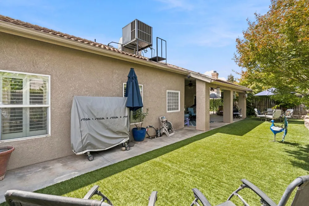 3363 Cambria Avenue Madera, CA 93637