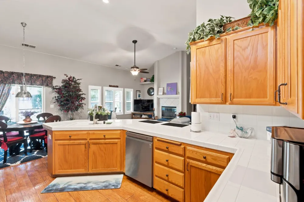 3363 Cambria Avenue Madera, CA 93637