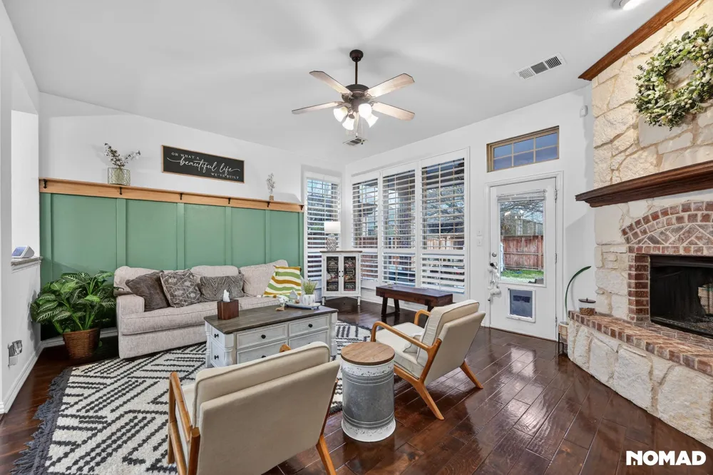 1128 Wilson Drive Lantana, TX 76226