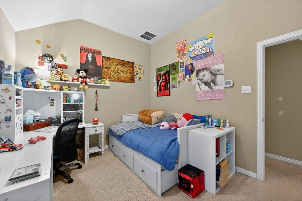 1128 Wilson Drive Lantana, TX 76226