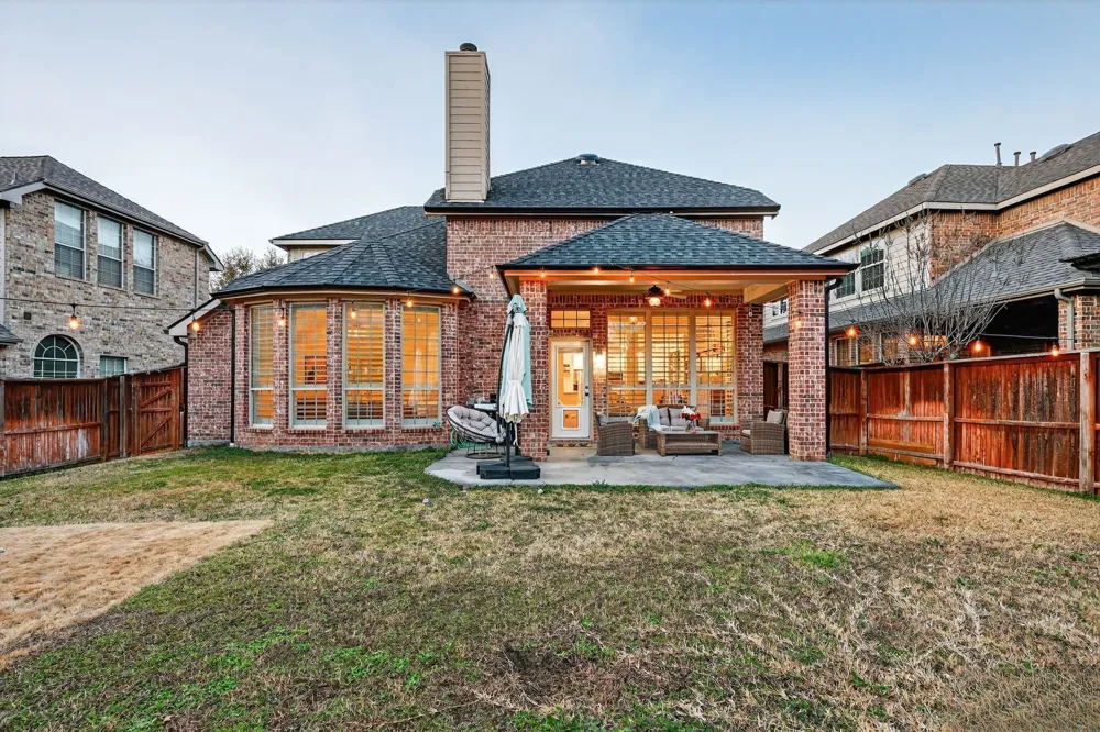 1128 Wilson Drive Lantana, TX 76226