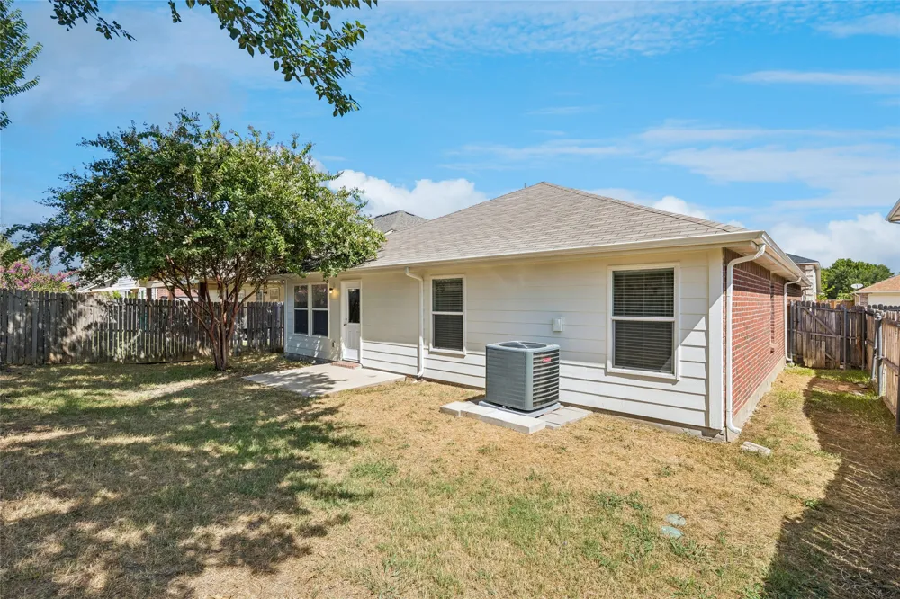 4524 Willow Rock Lane Fort Worth, TX 76244