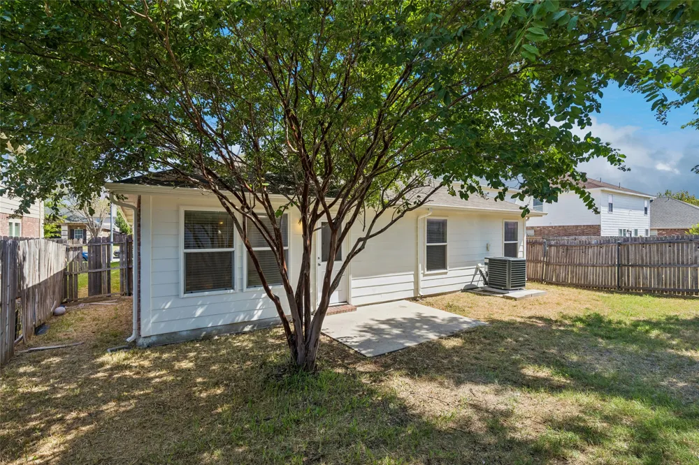 4524 Willow Rock Lane Fort Worth, TX 76244