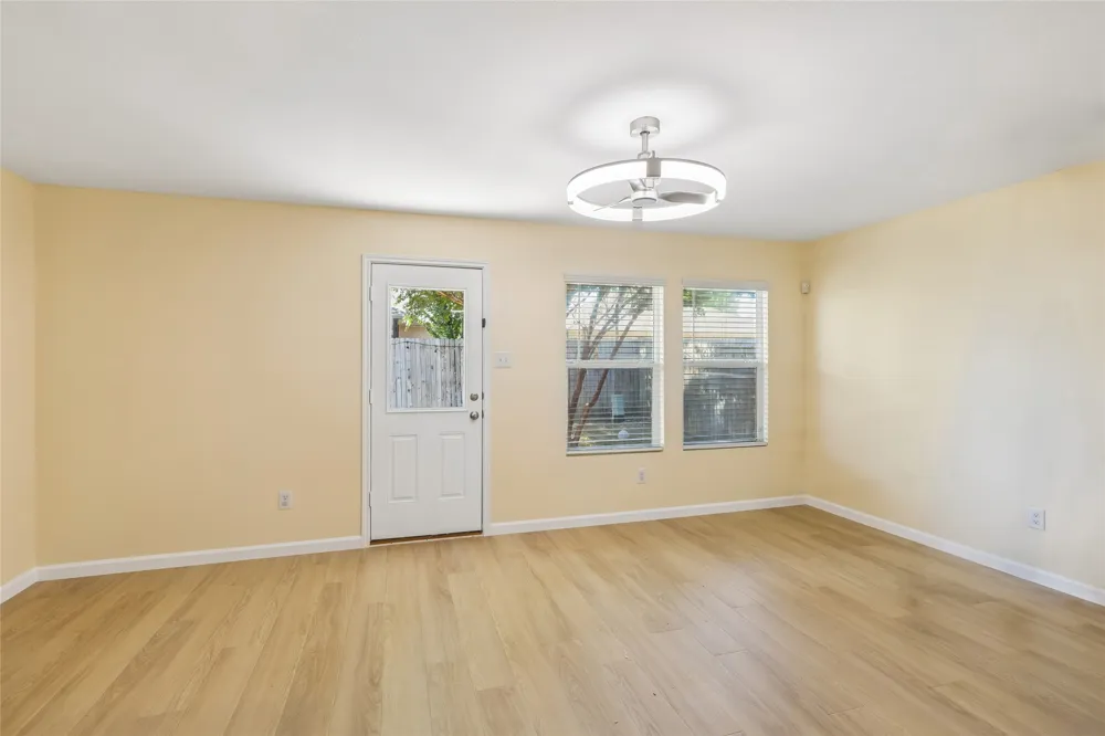 4524 Willow Rock Lane Fort Worth, TX 76244