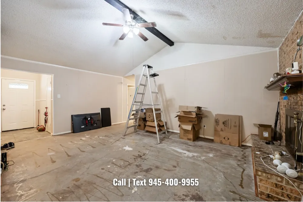 913 Redbud Street Crowley, TX 76036