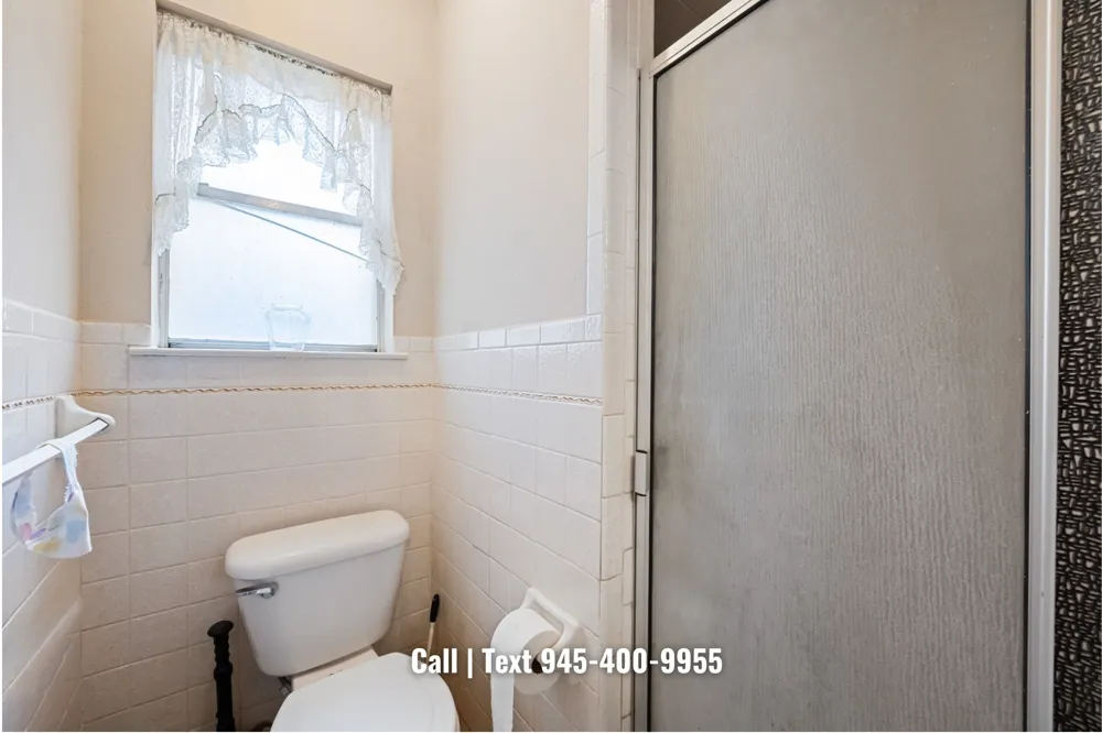 913 Redbud Street Crowley, TX 76036