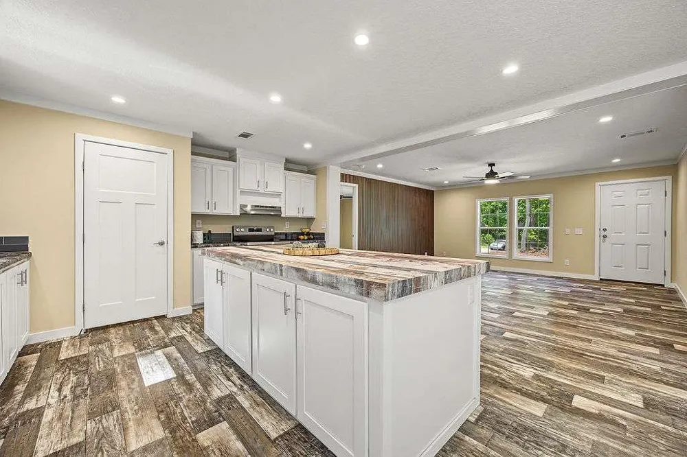 140 B Lakeshore Drive Eatonton, GA 31024