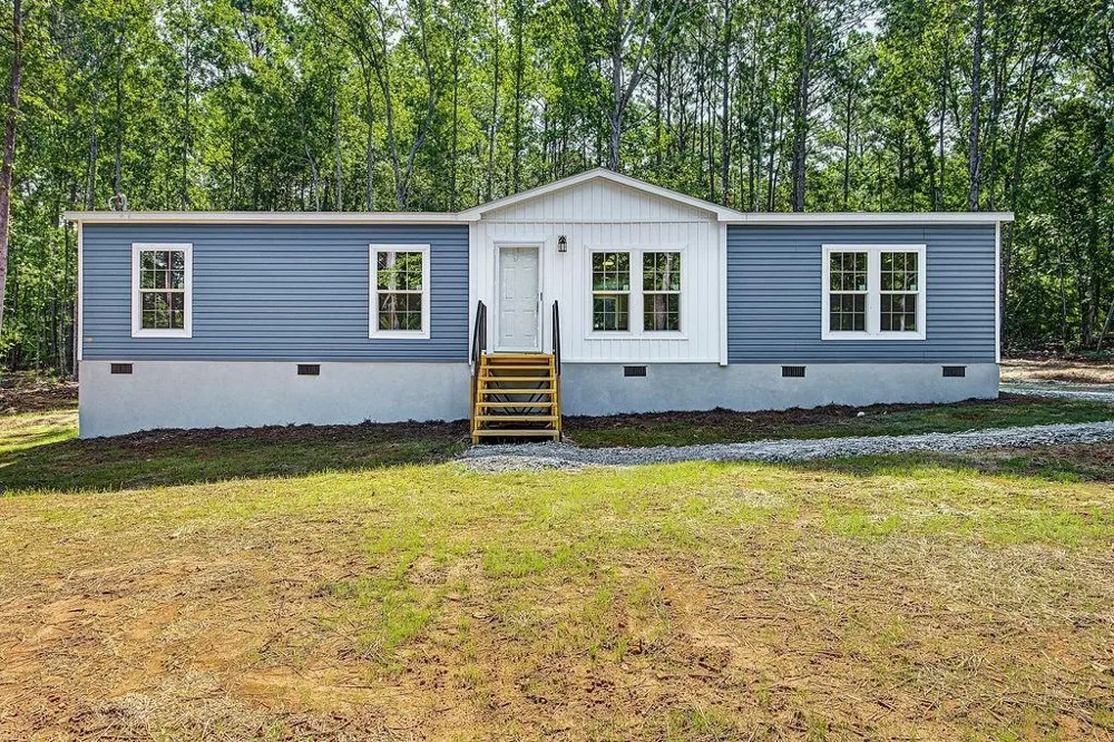 140 B Lakeshore Drive Eatonton, GA 31024