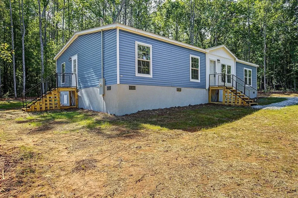 140 B Lakeshore Drive Eatonton, GA 31024