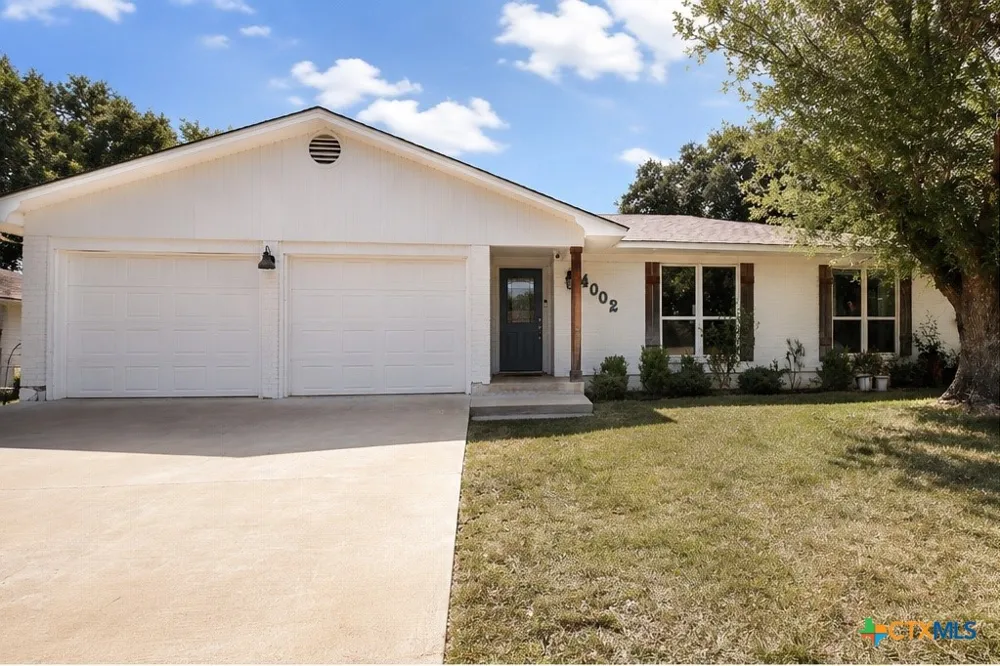 4002 Deer Trail Temple, TX 76504