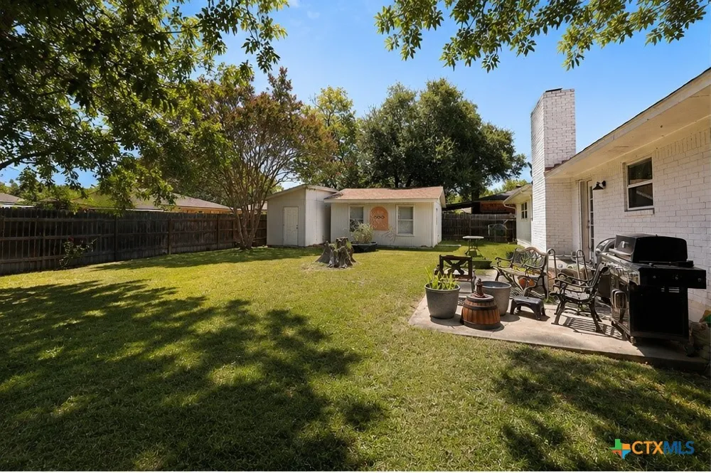 4002 Deer Trail Temple, TX 76504